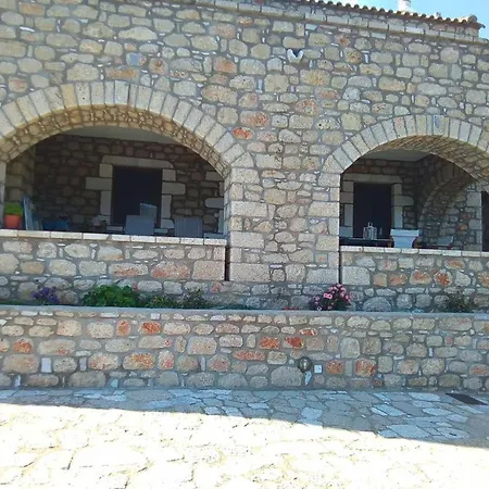 Boliari House