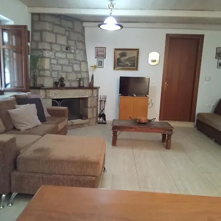 Boliari House